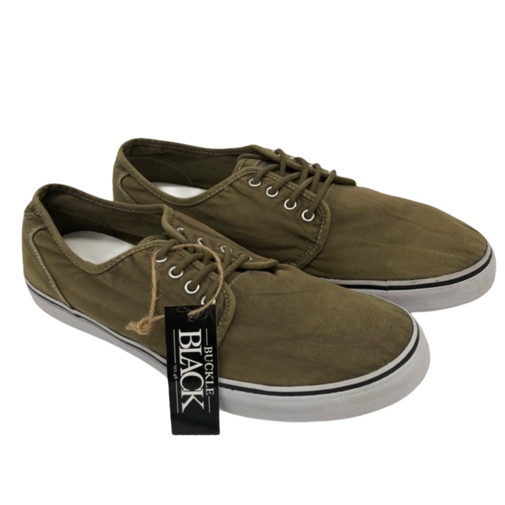 Buckle Black distressed vintage style sneakers